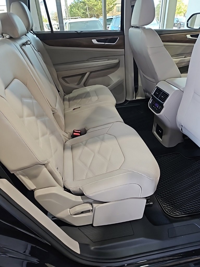 New 2026 Volkswagen Atlas SE image 17