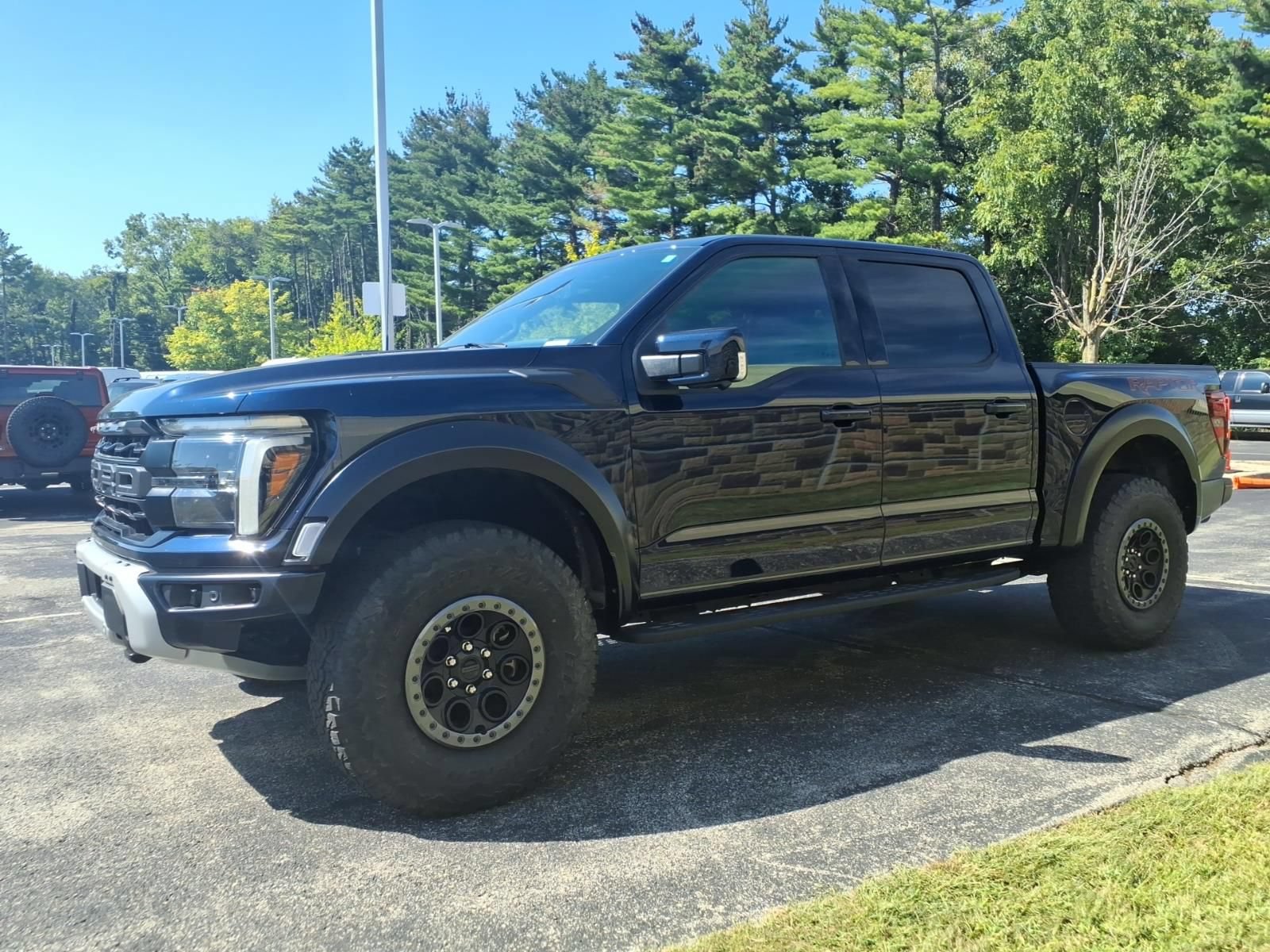 Used 2025 Ford F150 Raptor AWD/4WD image 5