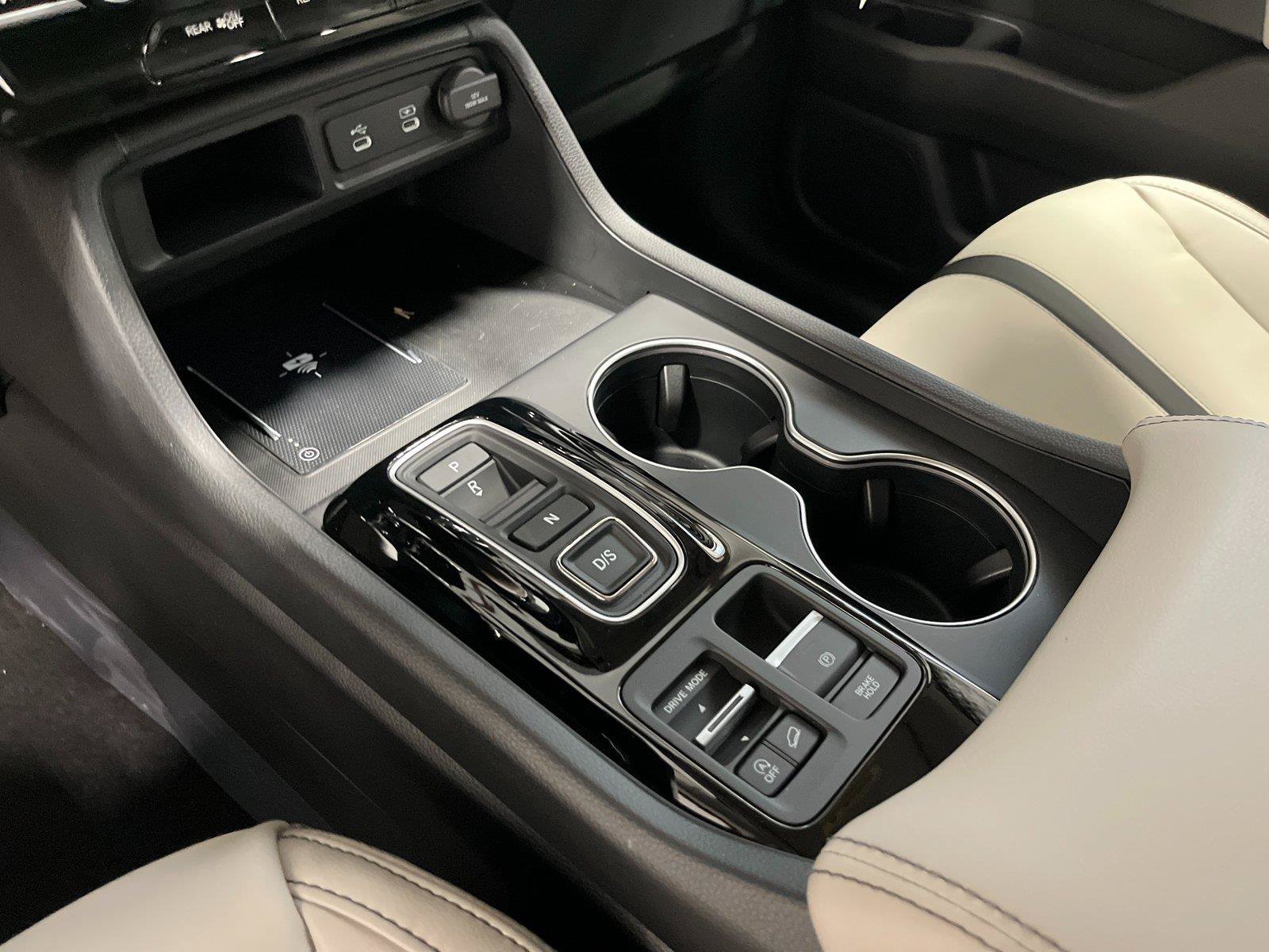 New 2026 Honda Pilot Touring image 17