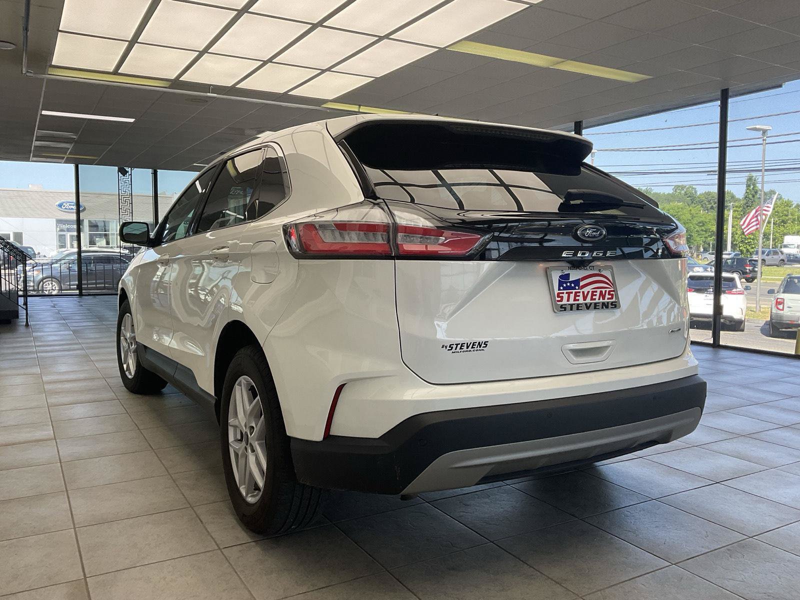 Used 2023 Ford Edge SEL w/ Convenience Package AWD/4WD image 7