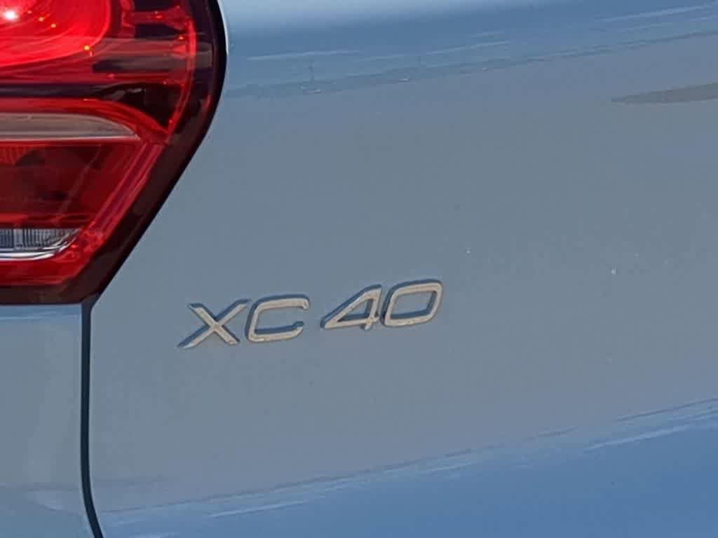 New 2026 Volvo XC40 B5 Plus w/ Protection Package Premier AWD/4WD image 12