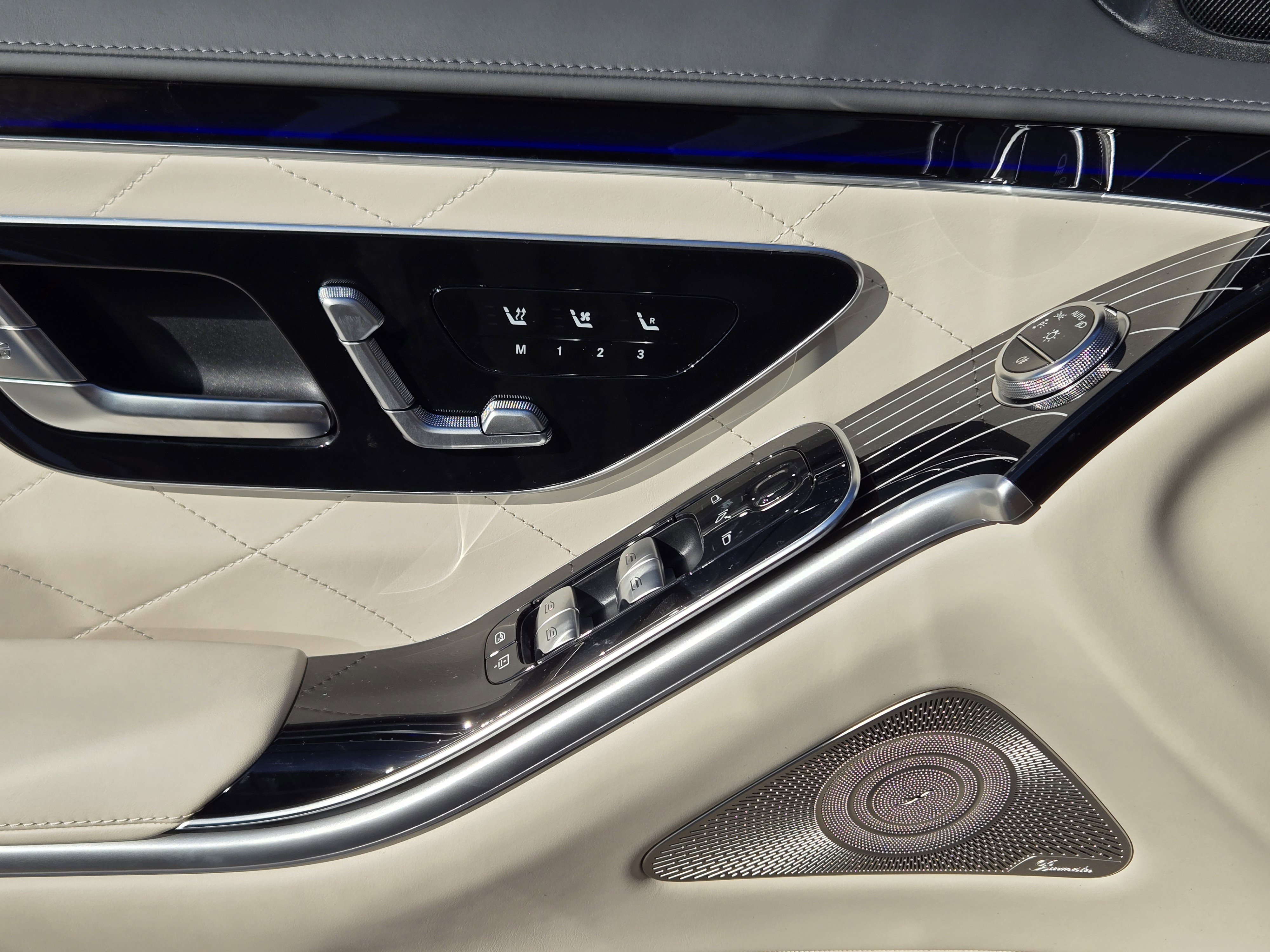 New 2026 Mercedes-Benz S 580 4MATIC Sedan image 26
