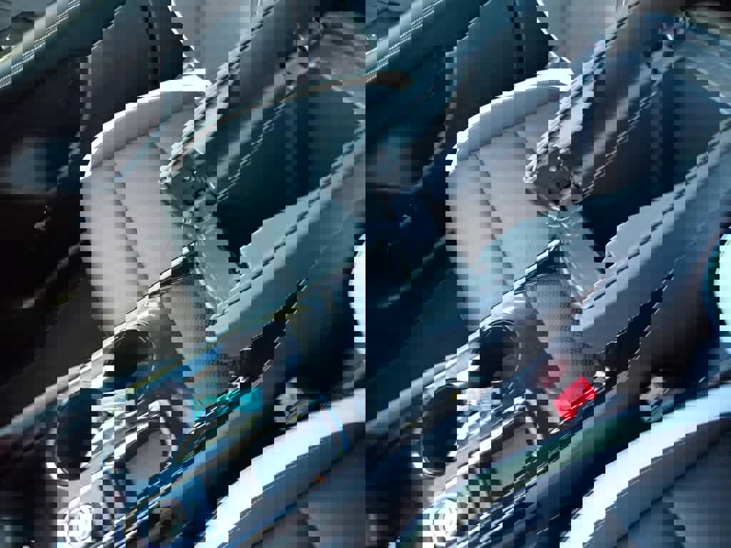 Used 2025 Buick Envision Sport Touring image 26