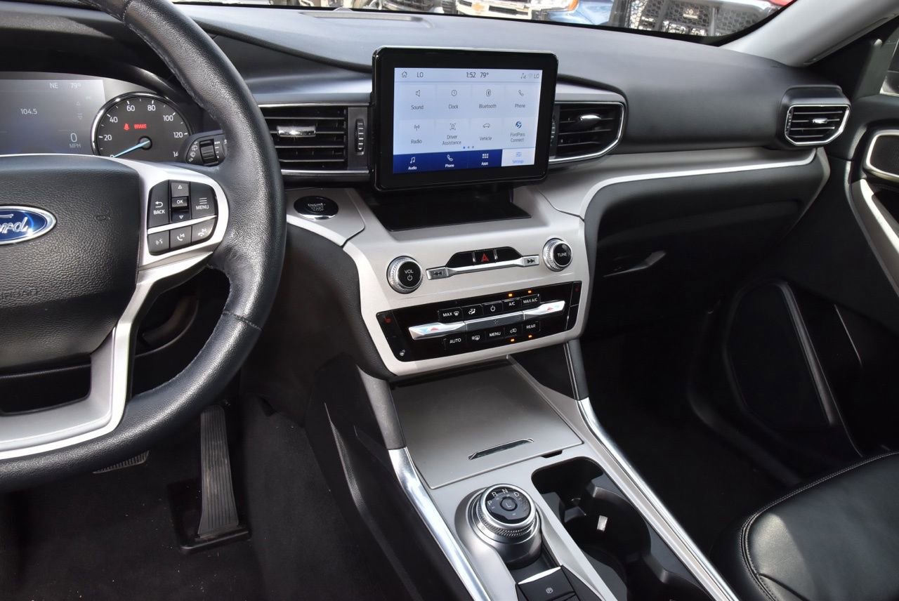 Used 2023 Ford Explorer XLT w/ Equipment Group 202A image 27