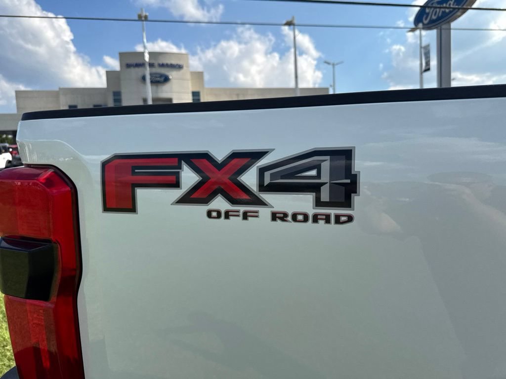 Used 2024 Ford F350 Limited AWD/4WD image 13