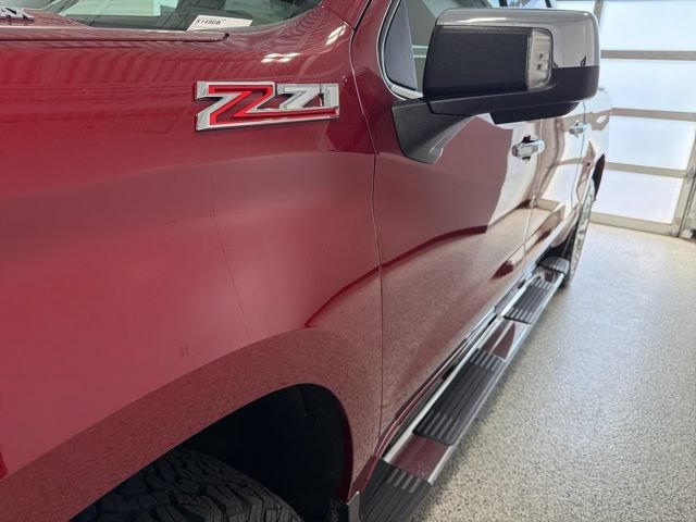 Used 2024 Chevrolet Silverado 1500 LTZ w/ LTZ Convenience Package II AWD/4WD image 35