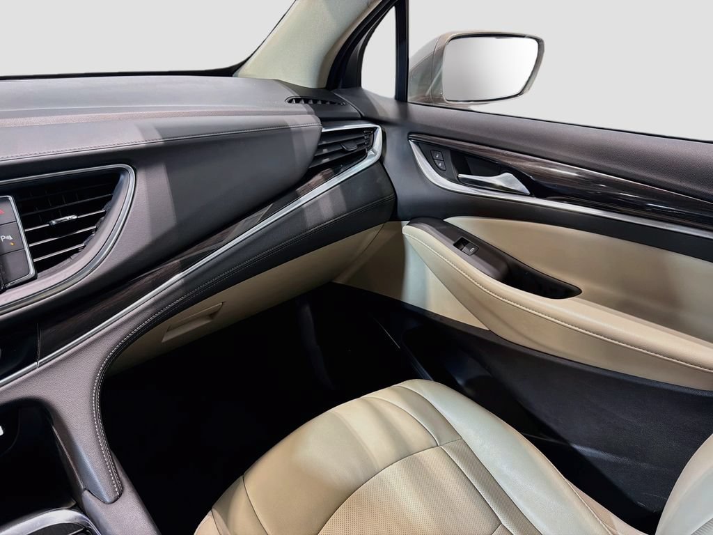 Used 2020 Buick Enclave Essence w/ Sound and Sites Package FWD image 24