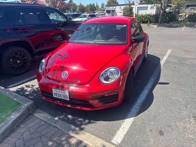 Used 2018 Volkswagen Beetle 2.0T S FWD image 13