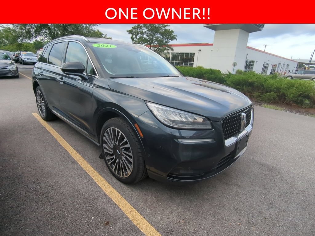 Used 2021 Lincoln Corsair Reserve w/ Equipment Group 201A AWD/4WD image 3