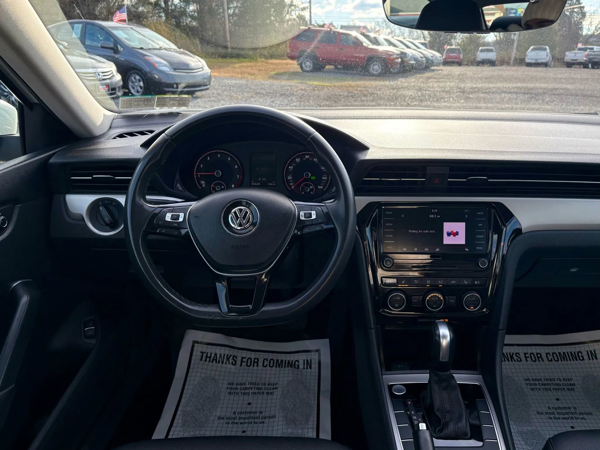 Used 2022 Volkswagen Passat 2.0T SE image 29