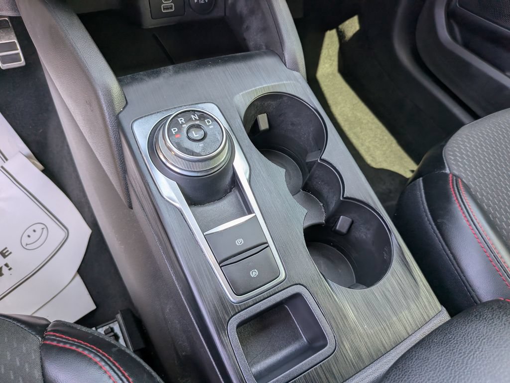 Used 2024 Ford Escape ST-Line w/ Tech Pack #1 FWD image 27