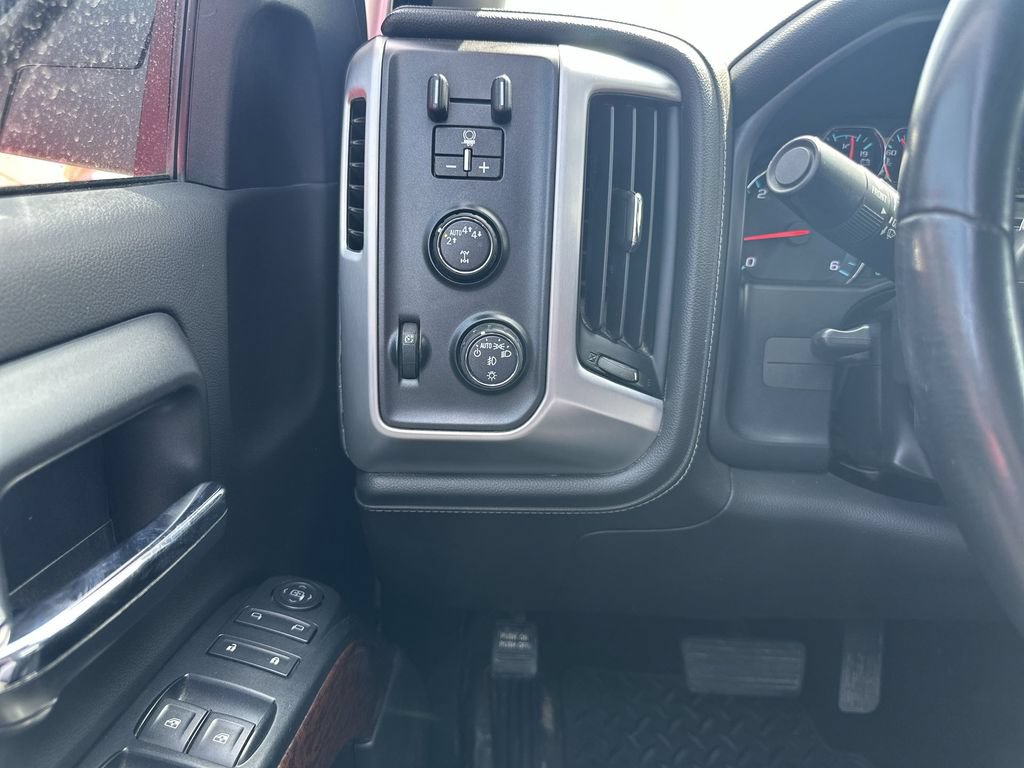 Certified 2019 GMC Sierra 1500 SLE w/ SLE Value Package AWD/4WD image 18