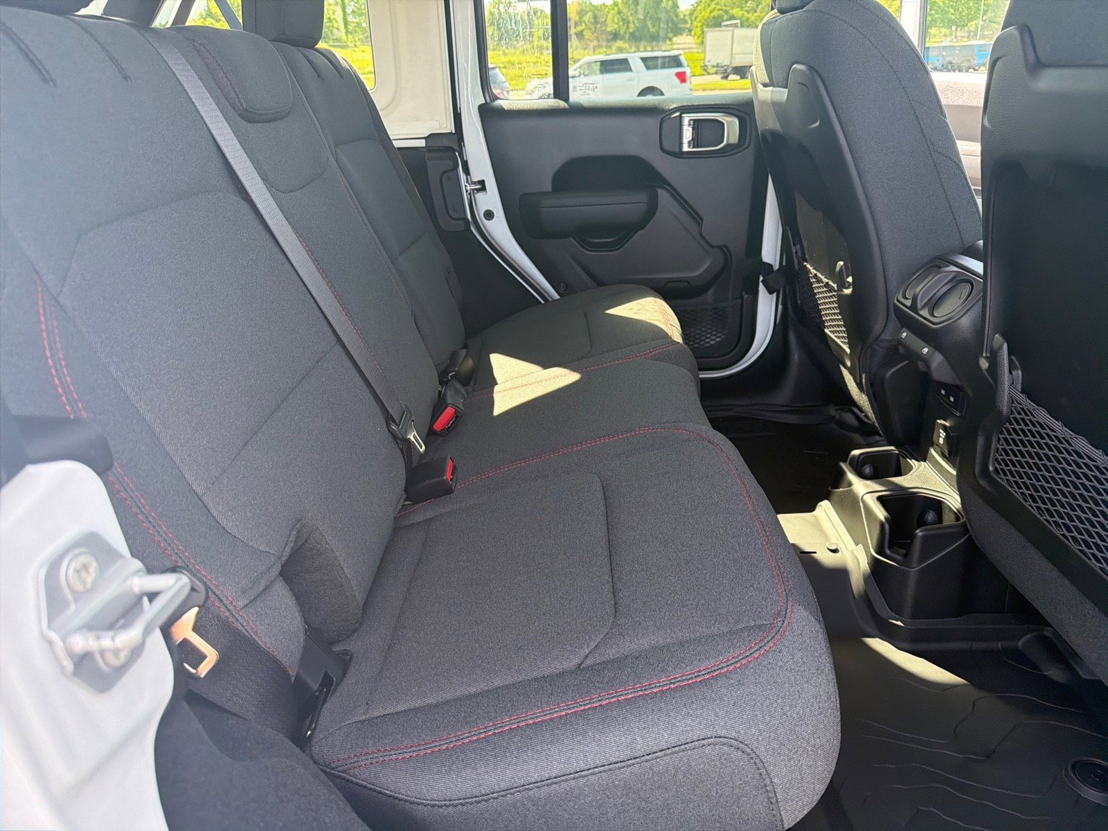 New 2026 Jeep Wrangler Unlimited Rubicon AWD/4WD image 18