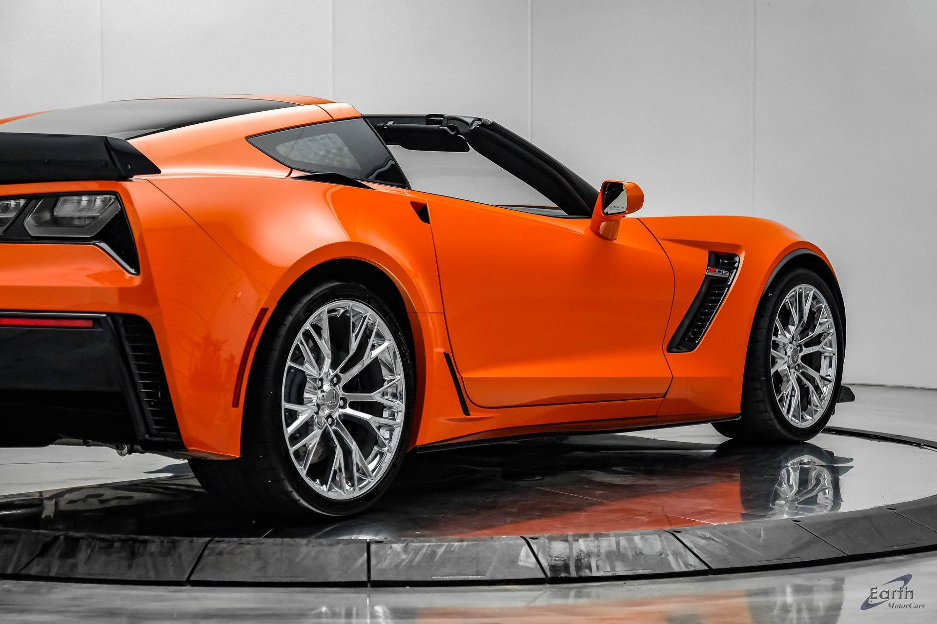 Used 2019 Chevrolet Corvette Z06 RWD image 23