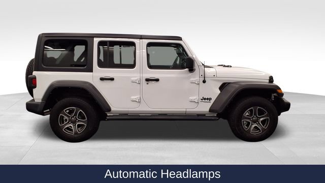 Used 2022 Jeep Wrangler Unlimited Sport image 10