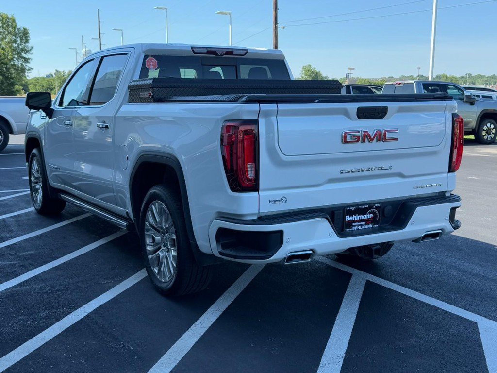 Used 2020 GMC Sierra 1500 Denali w/ Denali Ultimate Package AWD/4WD image 8
