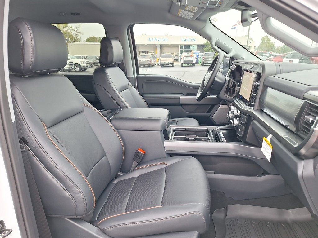New 2026 Ford F350 Lariat image 17