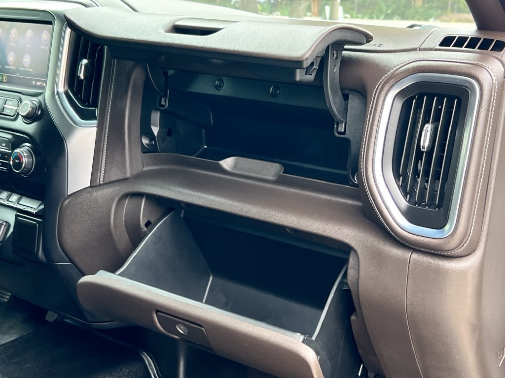 Used 2019 Chevrolet Silverado 1500 LT AWD/4WD image 21