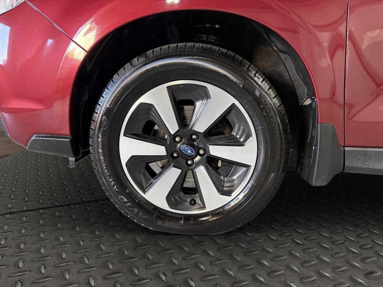 Used 2017 Subaru Forester 2.5i Limited AWD/4WD image 23