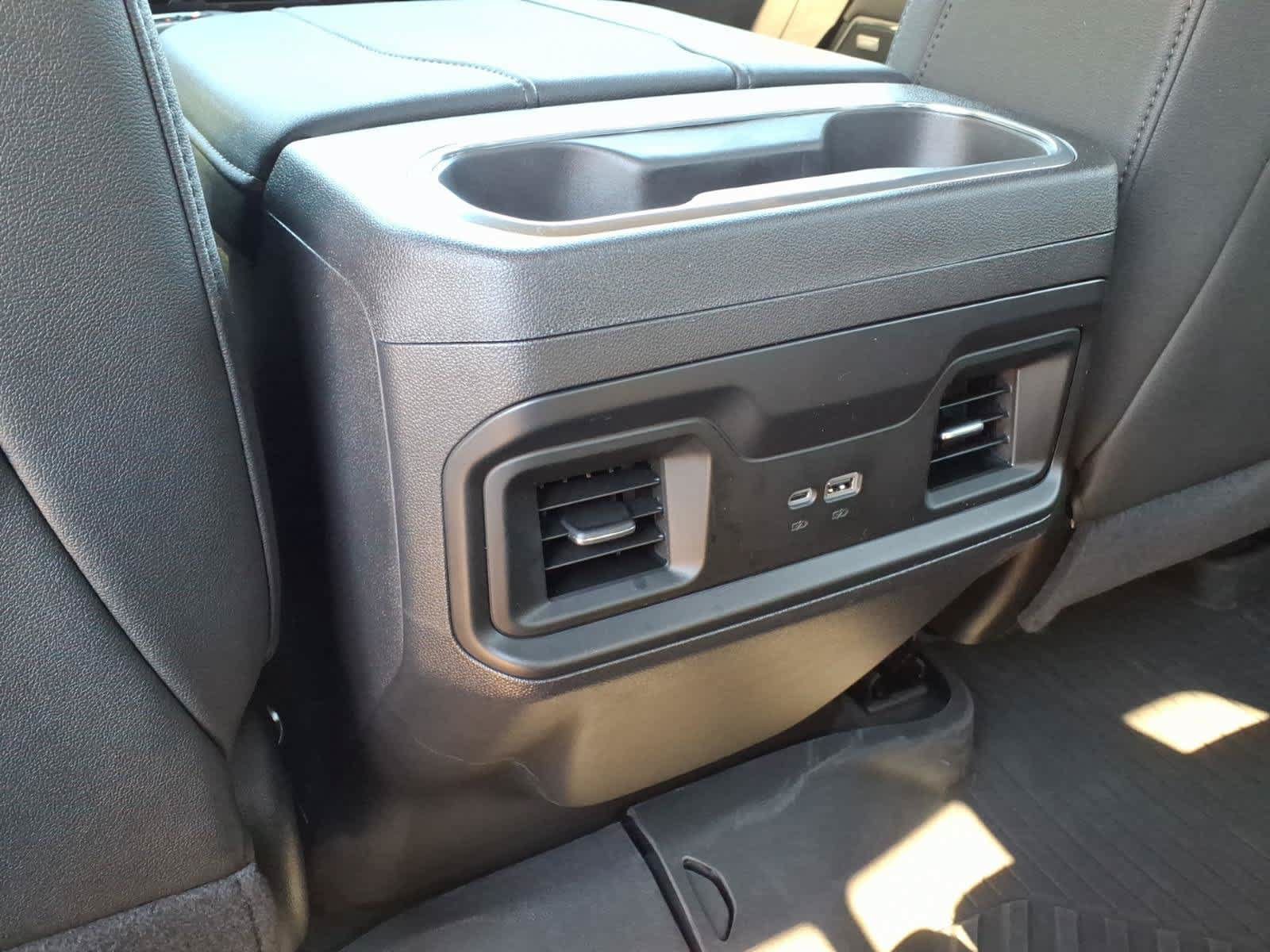 Used 2026 Chevrolet Silverado 1500 LT Trail Boss w/ LT Trail Boss Premium Package AWD/4WD image 12