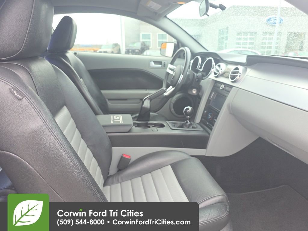 Used 2008 Ford Mustang GT Premium image 5