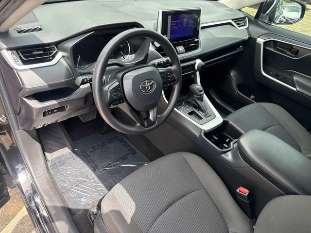 Used 2025 Toyota RAV4 LE FWD image 23
