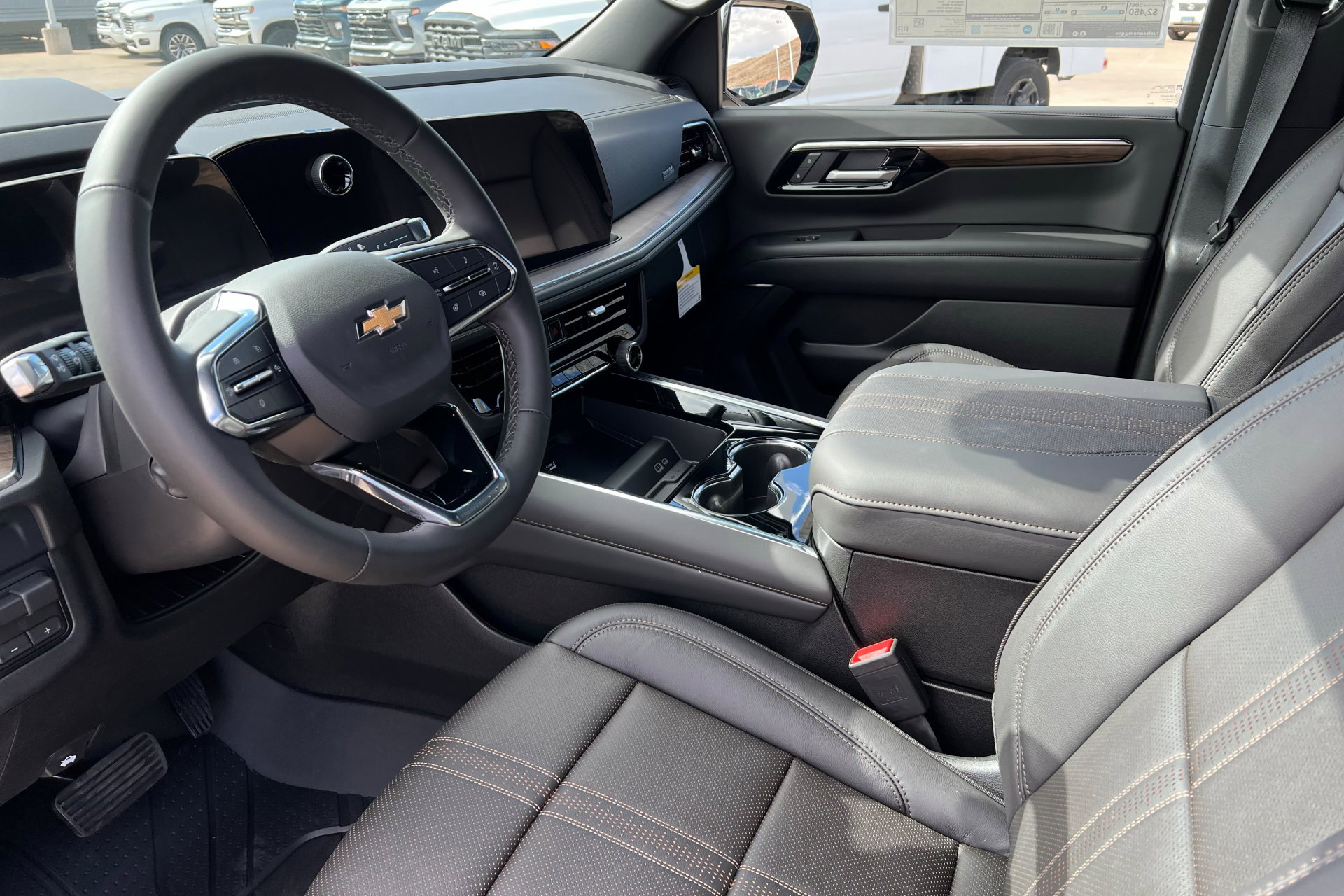 New 2026 Chevrolet Suburban High Country image 16