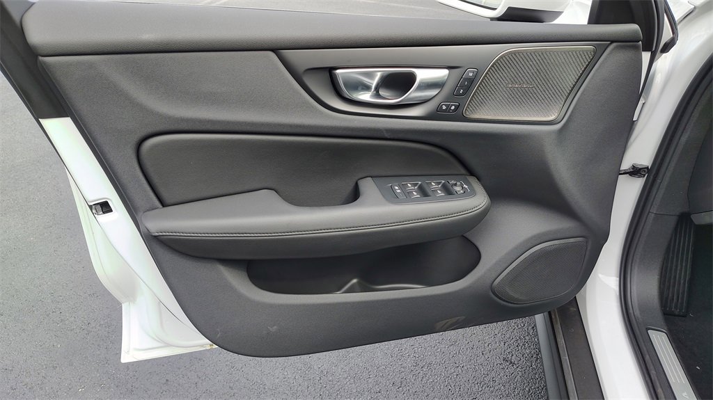 New 2026 Volvo V60 B5 Cross Country Plus w/ Protection Package Premier image 7