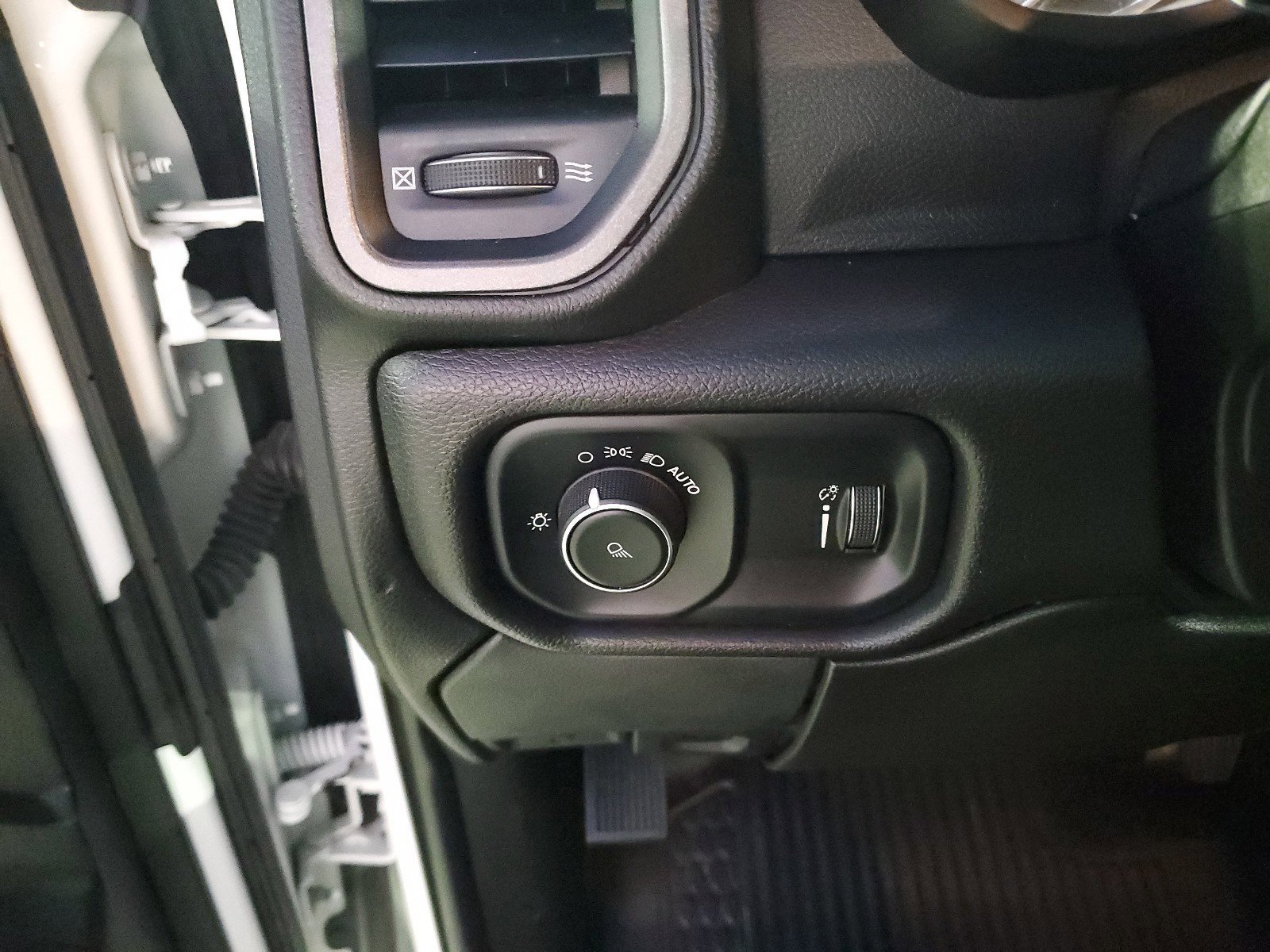 Certified 2022 RAM 2500 Tradesman image 31