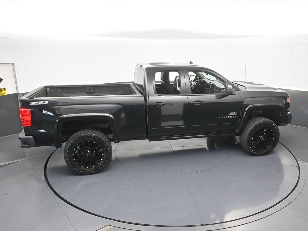 Used 2018 Chevrolet Silverado 1500 LT w/ All Star Edition AWD/4WD image 50