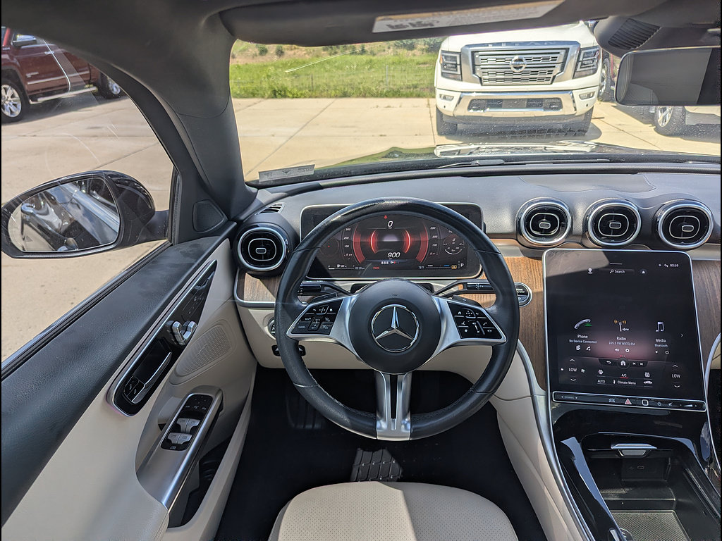 Used 2023 Mercedes-Benz C 300 4MATIC Sedan image 3