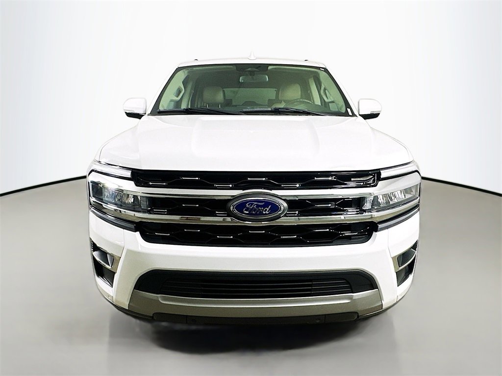 Used 2024 Ford Expedition Max Limited image 2