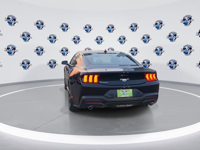 Used 2024 Ford Mustang Coupe image 8