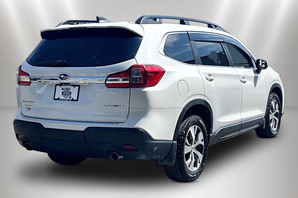 Certified 2021 Subaru Ascent Premium w/ Convenience Package image 5