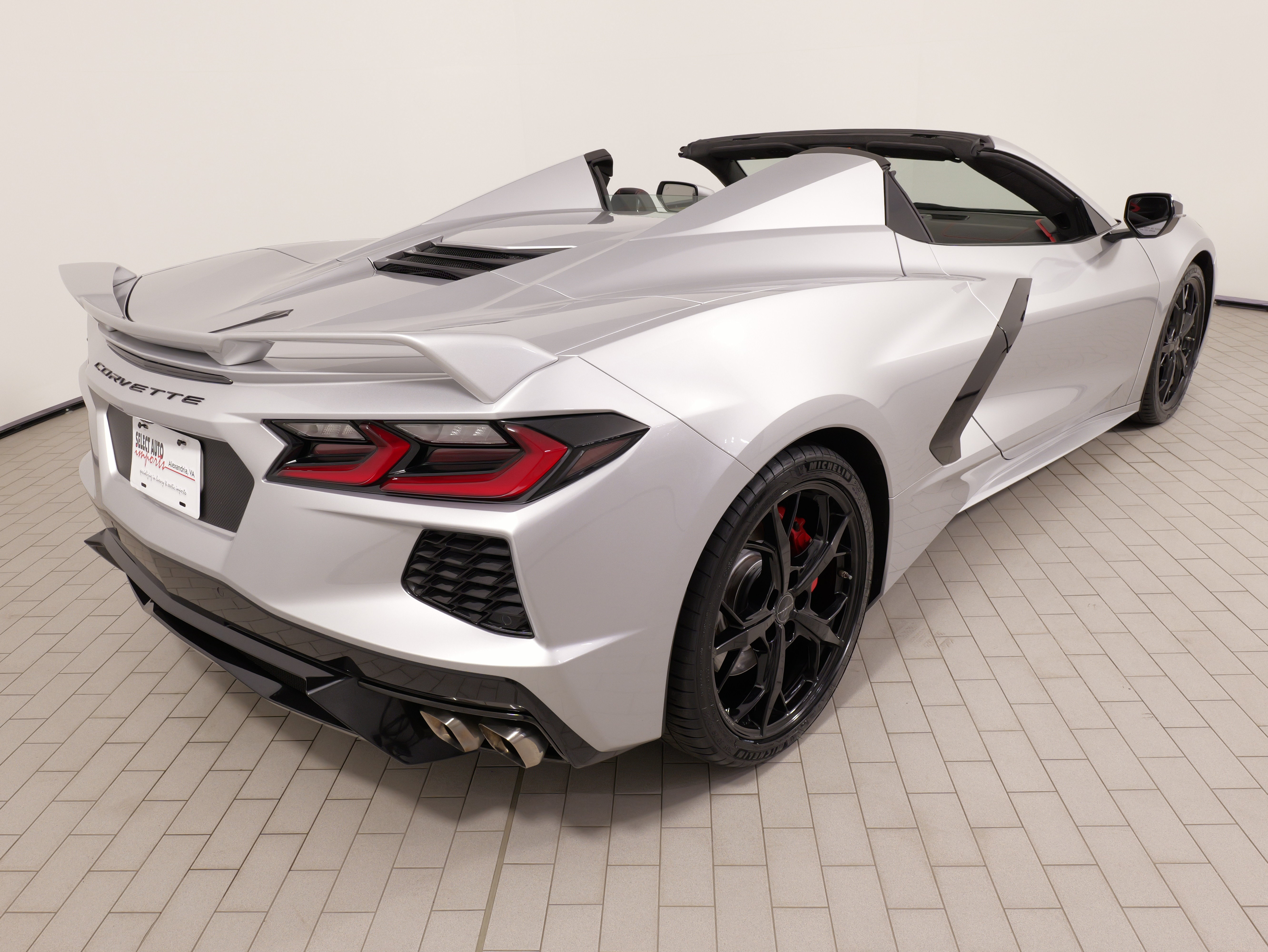Used 2020 Chevrolet Corvette Stingray Premium Conv w/ 3LT Preferred Equipment Group RWD image 14