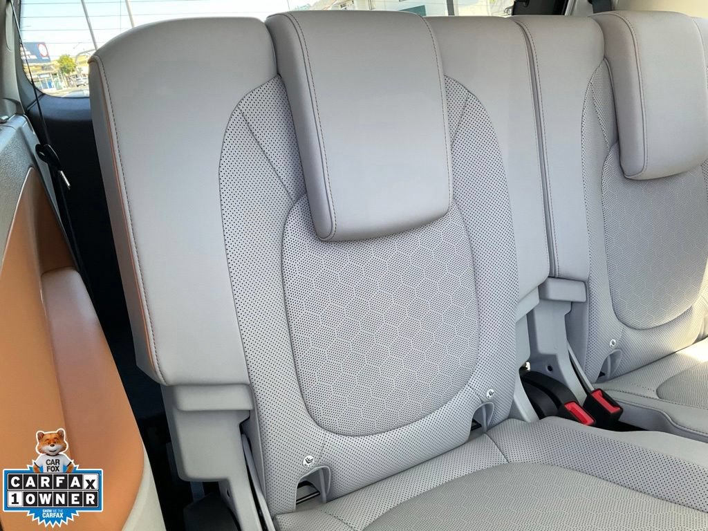 Used 2025 Volkswagen ID. Buzz 1st Edition AWD/4WD image 59