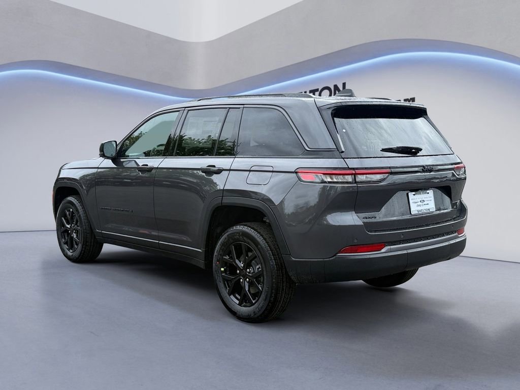 New 2026 Jeep Grand Cherokee Altitude AWD/4WD image 3