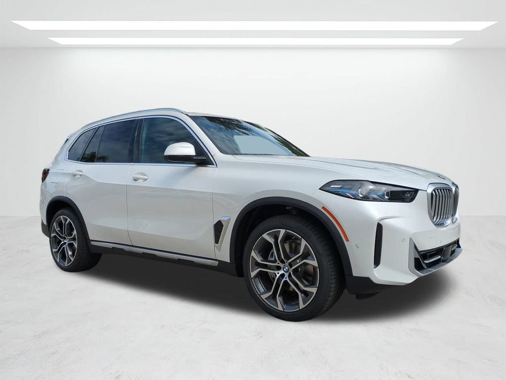 New 2026 BMW X5 xDrive40i w/ Premium Package AWD/4WD image 2