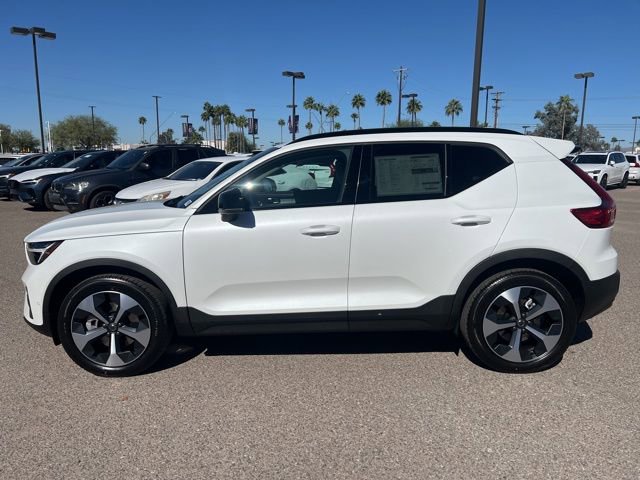 New 2026 Volvo XC40 B5 Plus w/ Protection Package Premier AWD/4WD image 2