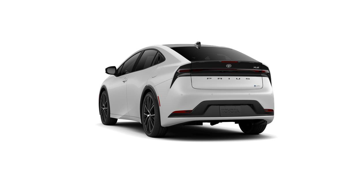 New 2026 Toyota Prius XLE FWD image 9