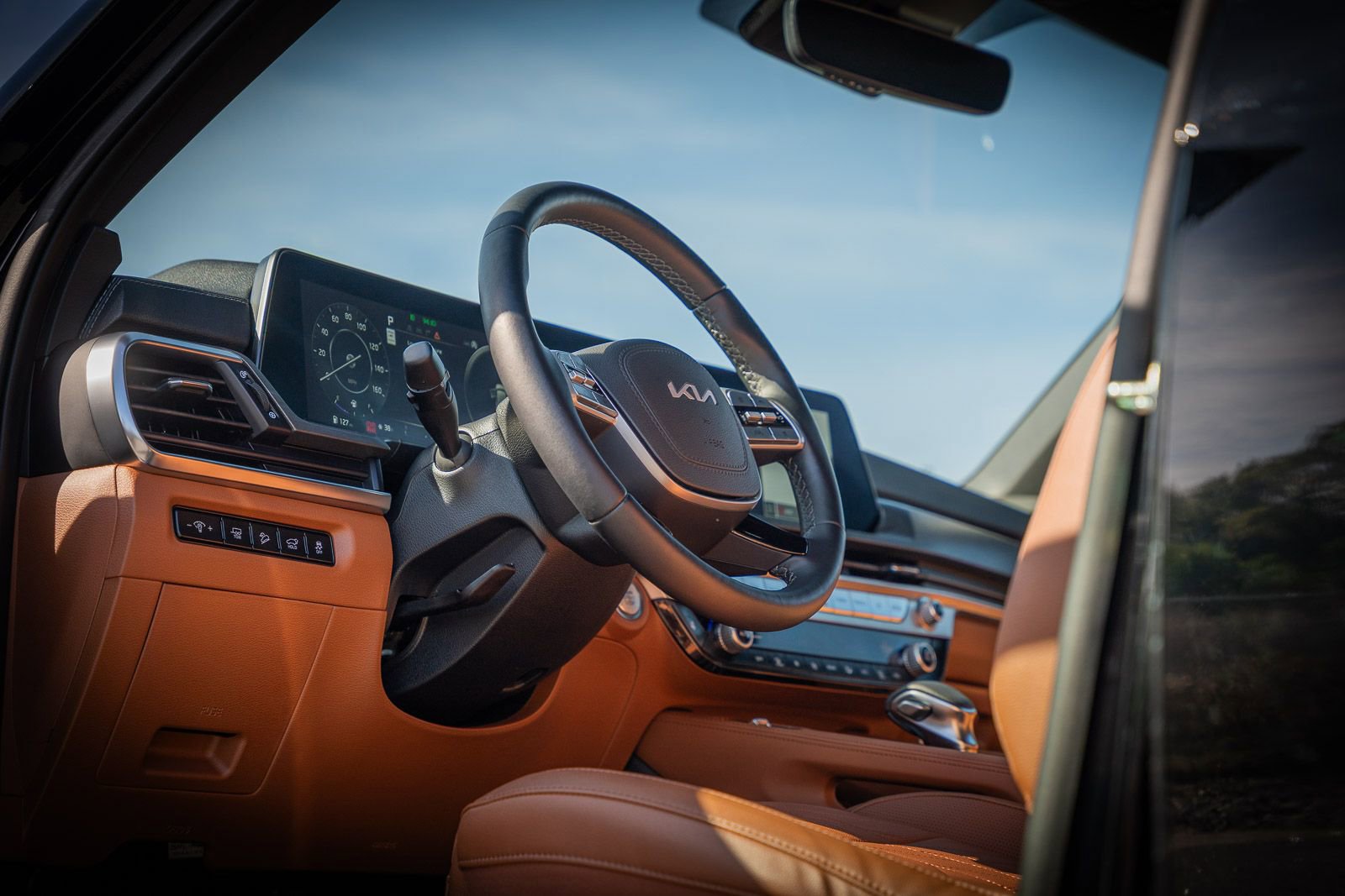 Used 2025 Kia Telluride SX X-Line image 23