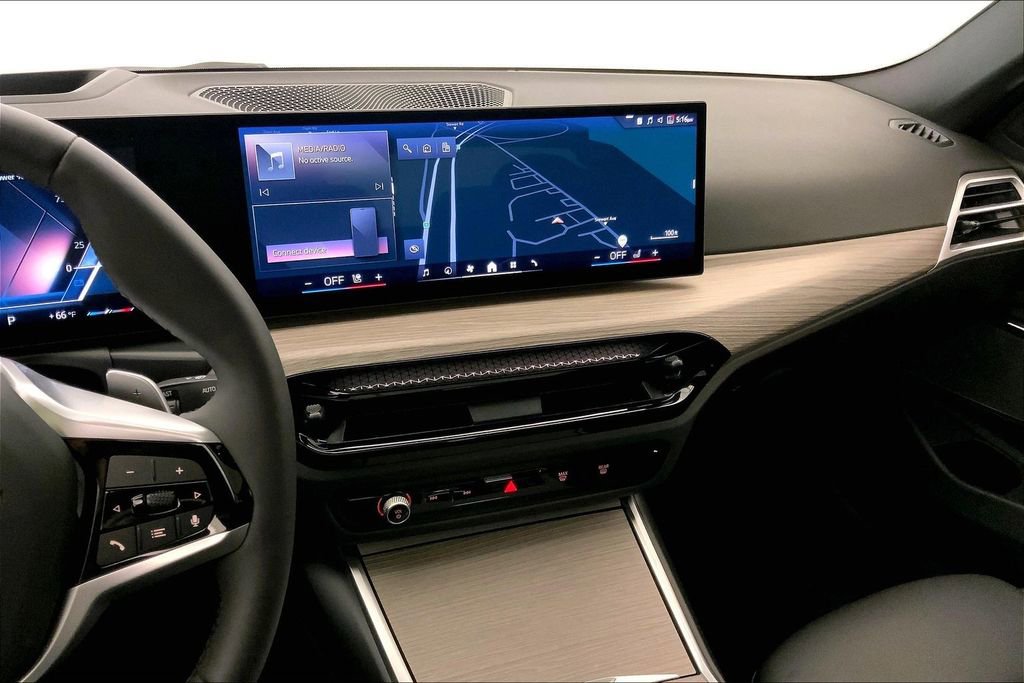 Certified 2025 BMW 330i xDrive Sedan w/ Premium Package image 5