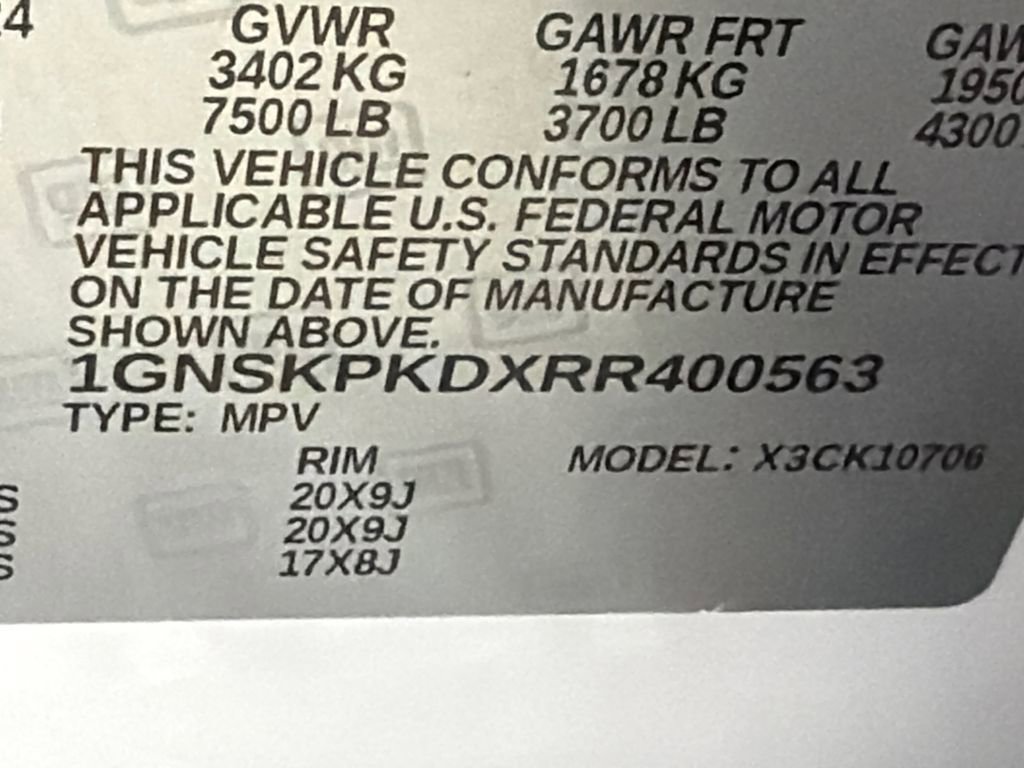 Used 2024 Chevrolet Tahoe Z71 w/ Luxury Package AWD/4WD image 34