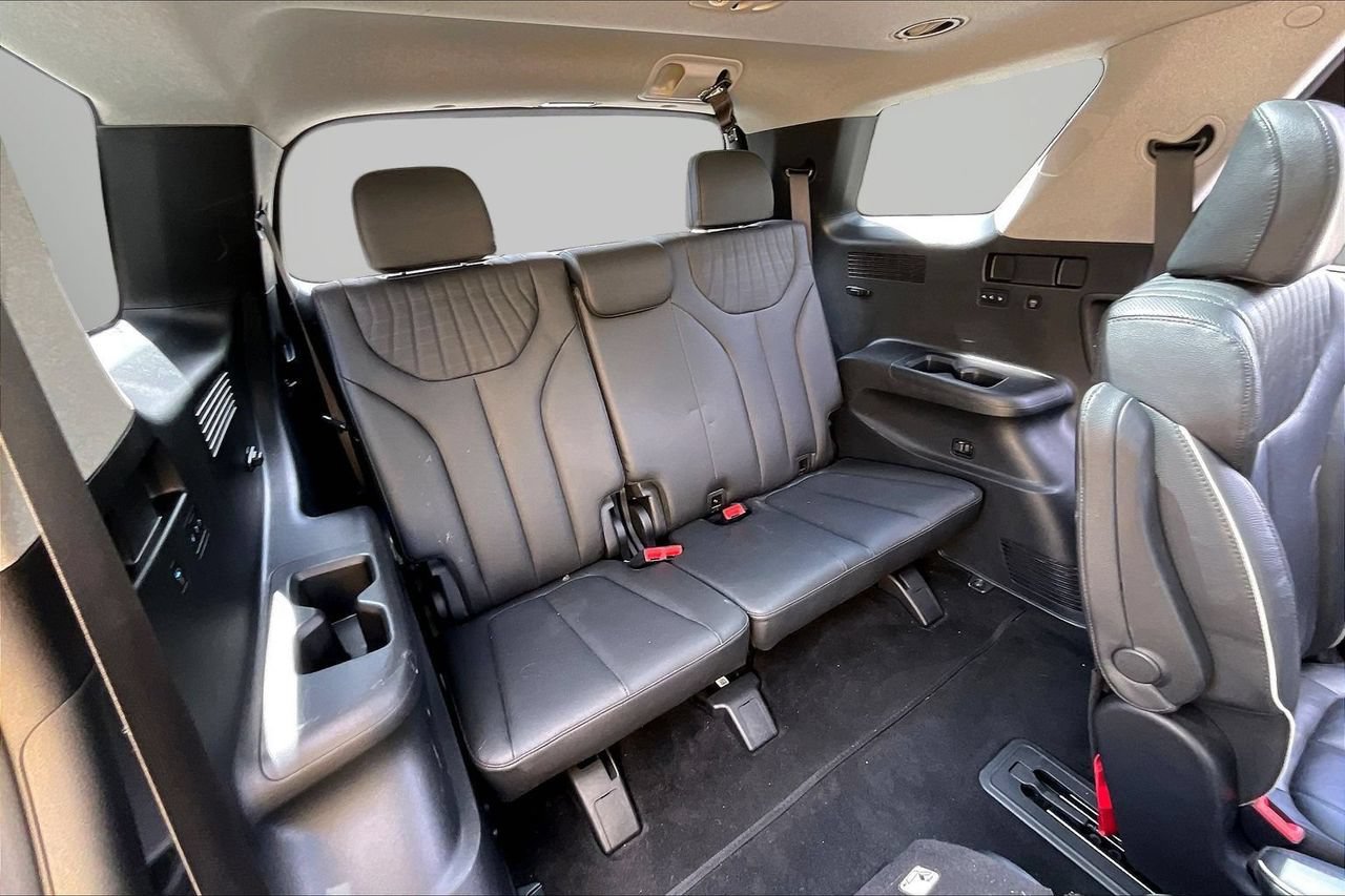 Used 2024 Hyundai Palisade Limited AWD/4WD image 26