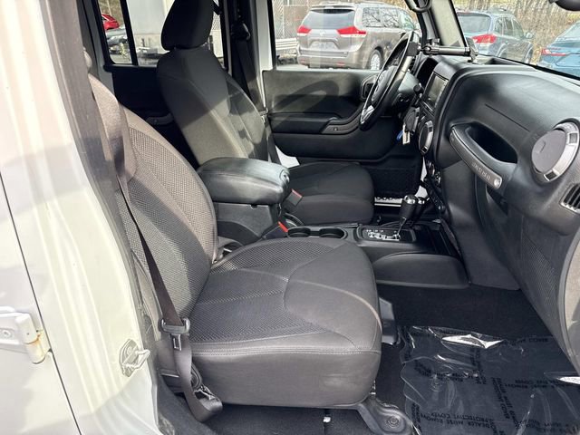 Used 2017 Jeep Wrangler Unlimited Sport image 9
