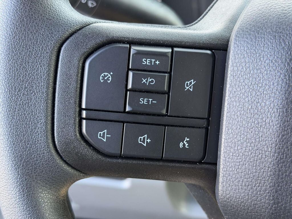 New 2026 Ford F250 XL w/ FX4 Off-Road Package AWD/4WD image 15