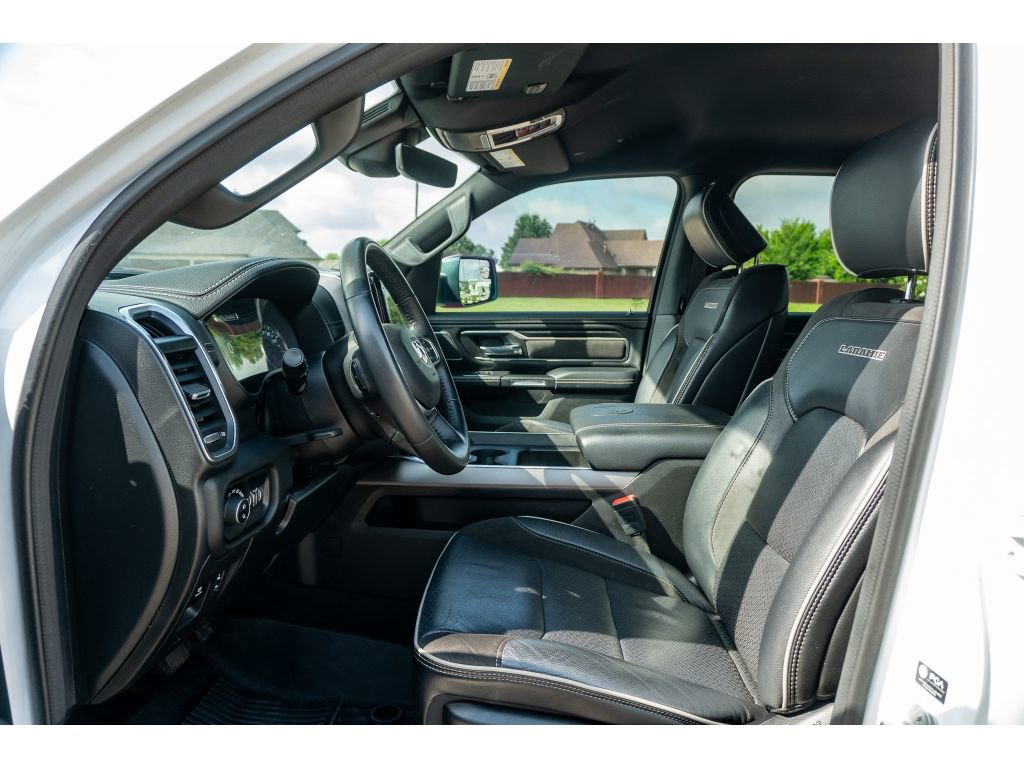 Used 2023 RAM 1500 Laramie AWD/4WD image 11