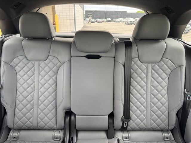Used 2023 Audi SQ5 Premium Plus w/ Premium Plus Package AWD/4WD image 24