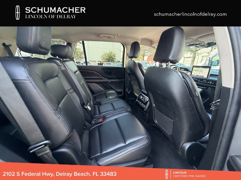 Certified 2023 Lincoln Aviator AWD w/ Class IV Trailer Tow Package image 13