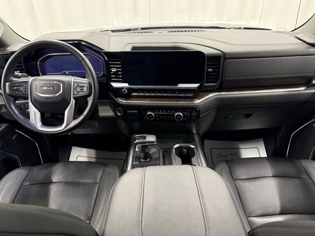 Used 2023 GMC Sierra 1500 Elevation w/ Elevation Premium Package image 4